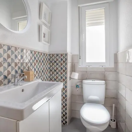 Homies - Parking Incluido