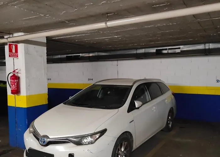 Homies - Parking Incluido קורדובה