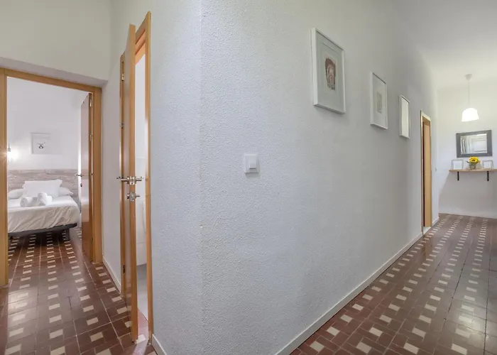 Homies - Parking Incluido